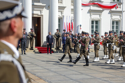 "Wielki zaszczyt, ale także ogromne zobowiązanie". Prezydent RP wręczył nominacje generalskie