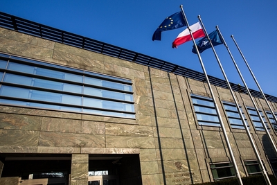 Wojskowa odprawa w związku z katastrofą samolotu F-16