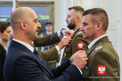 Gwiazdy Iraku i Gwiazdy Morza Śródziemnego dla żołnierzy Wojska Polskiego